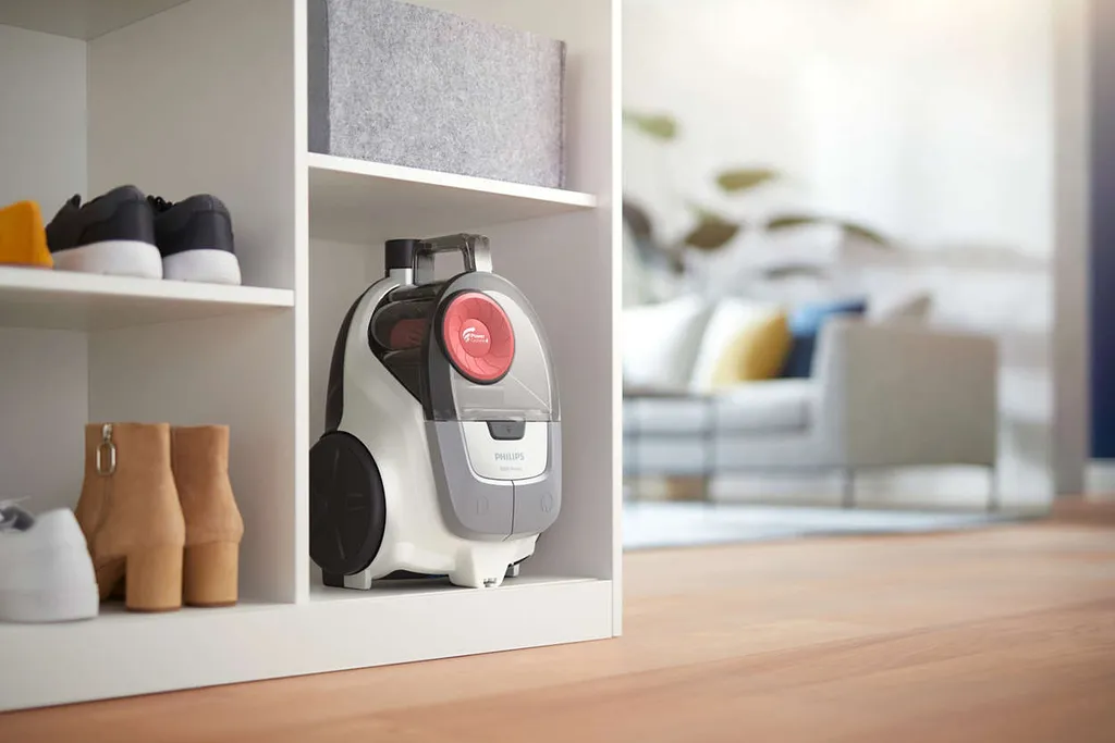 Philips Beutelloser Staubsauger 2000 Series, SuperClean Luftfilter, PowerCyclone 4, 850W, Weiß (XB2142/09) 2 Philips Beutelloser Staubsauger 2000 Series, SuperClean Luftfilter, PowerCyclone 4, 850W, Weiß (XB2142/09) – Bild 2