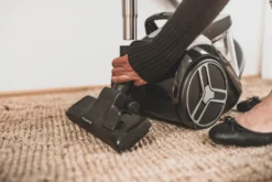 Rowenta Compact Power XXL-Bodenstaubsauger RO4825 Schwarz/grau -Rowenta || Bosch Verkäufe 1be3f4bda279310e7d44be92db5431c7