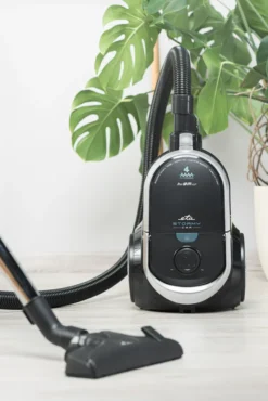 Bodenstaubsauger Ohne Beutel ETA Stormy Car Artikel-Nr.: ETA151790010 Beutelloser Staubsauger Mit Sparsamem ECO-Motor, Hoher Saugleistung Und Qualitätsfilterung. Umfangreiches Zubehör Inklusive. -Rowenta || Bosch Verkäufe 1dbbe73d08862a8430b9d660b3e1a657