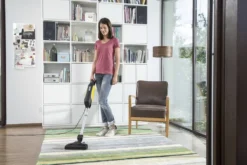 Kärcher Staubsauger VC 5 - 500 Watt -Rowenta || Bosch Verkäufe 243c0c4b7c5fd1a47ee213442e3488b0