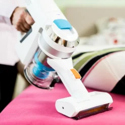 Genius Invictus X7 Motorisierte Mini - Elektrobürste Für Matratzen + Polstermöbel In Weiß 8.000 U/min; A28018 -Rowenta || Bosch Verkäufe 8556863e955f16a8548de9eacd8b0568