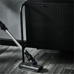 Rowenta X-NANO ESSENTIAL X-Nano RH1129, Trocken, Zyklonal, 82 DB, China, Beutellos, Violett, Aluminium -Rowenta || Bosch Verkäufe 9cafc4fe252956b07e54e5bcc60438fe